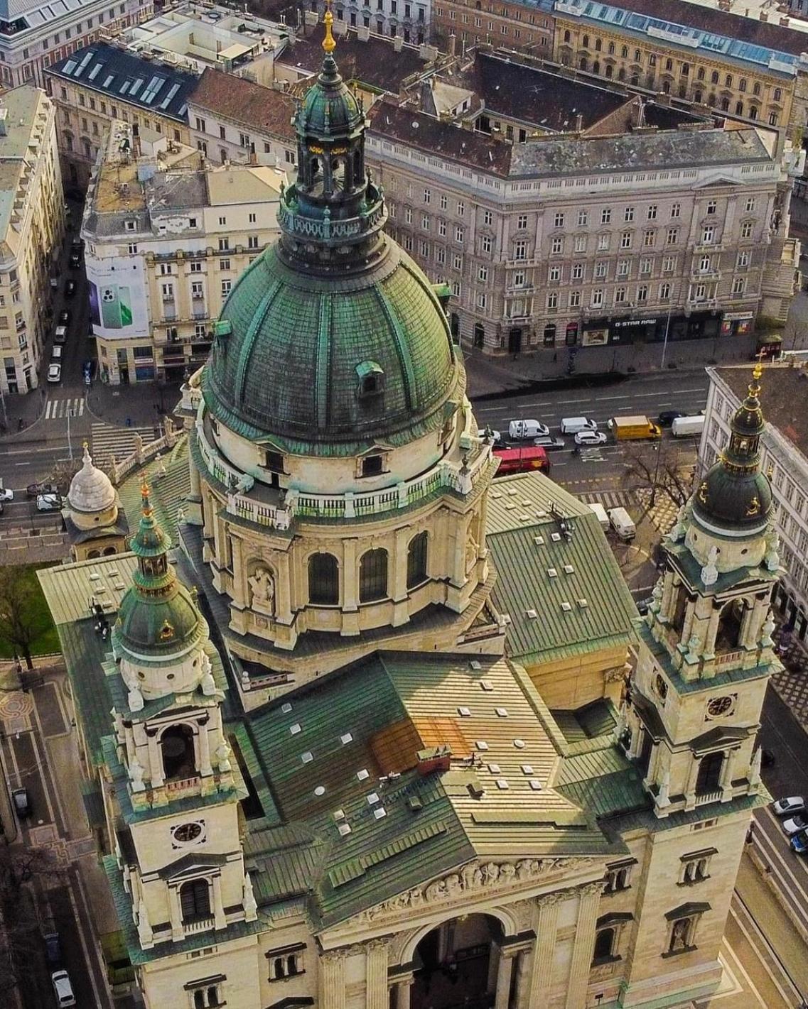 Seasons Design Rooms Budapest Exterior photo